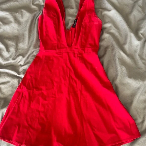 Solemio red flare low cut party mini dress - Picture 8 of 12